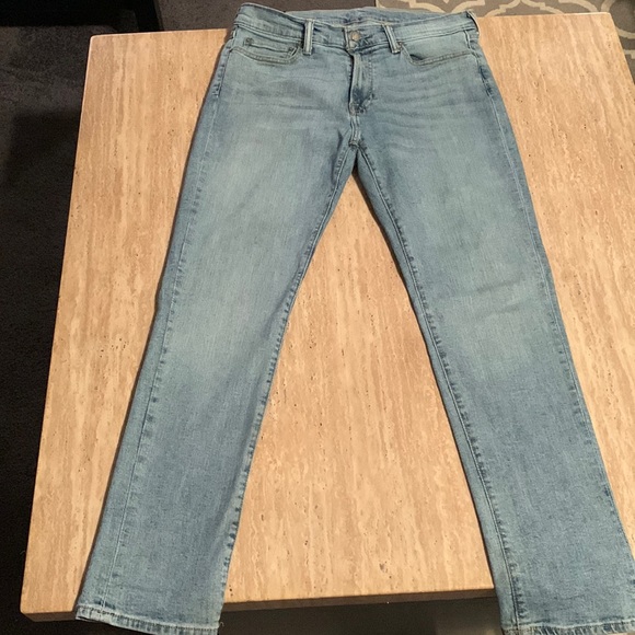 Abercrombie and Fitch - light blue skinny Jeans 32x30 like new - Picture 1 of 5